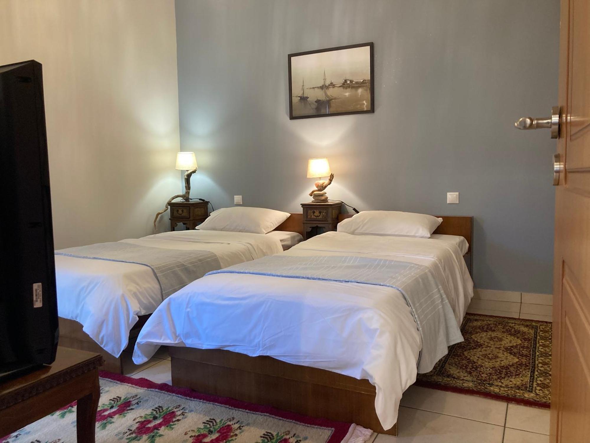 Brina'S Luxury Apartments Agioi Apostoloi  Ngoại thất bức ảnh